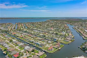 5227 Tamiami Ct, Cape Coral, FL 33904 - Photo 35