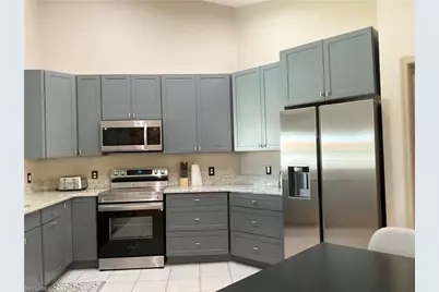 3060 Horizon Ln #1404, Naples, FL 34109 - Photo 5