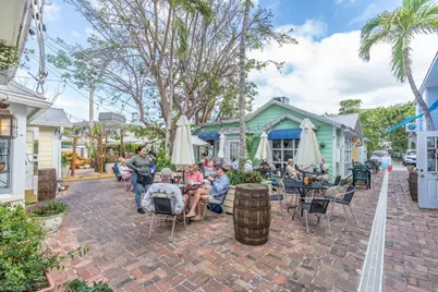 10 Tampa Pl #301, Marco Island, FL 34145 - Photo 37