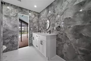 2285 SE 28th St, Cape Coral, FL 33904 - Photo 19