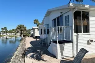 263 Bass Ln, Naples, FL 34114 - Photo 5