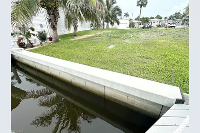 11271 Azalea Ln, Fort Myers Beach, FL 33931 - Photo 7