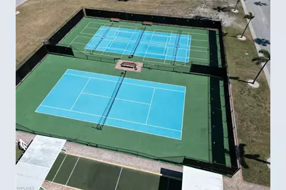 11271 Azalea Ln, Fort Myers Beach, FL 33931 - Photo 11