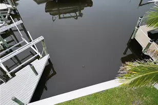 11271 Azalea Ln, Fort Myers Beach, FL 33931 - Photo 5