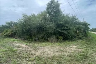 1000 W 14th St, Lehigh Acres, FL 33972 - Photo 1