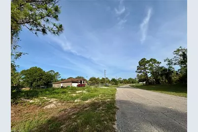 5051 W Tradewinds Cir, Labelle, FL 33935 - Photo 3