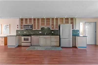 4015 SE 20th Pl #301, Cape Coral, FL 33904 - Photo 5