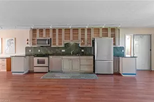 4015 SE 20th Pl, Cape Coral, FL 33904 - Photo 5