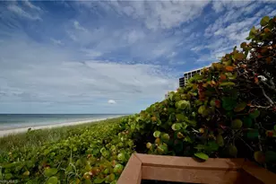 10851 Gulf Shore Dr, Naples, FL 34108 - Photo 25