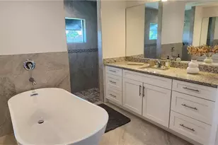 702 NW 30th Pl, Cape Coral, FL 33993 - Photo 17