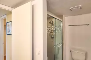 17 Bluebill Ave, Naples, FL 34108 - Photo 19