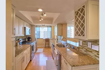 17 Bluebill Ave #901, Naples, FL 34108 - Photo 5