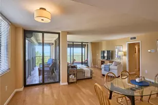 17 Bluebill Ave, Naples, FL 34108 - Photo 13