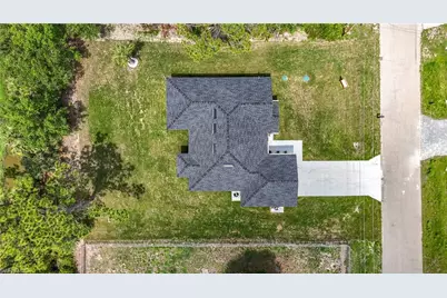 912 Anthony St E, Lehigh Acres, FL 33974 - Photo 25