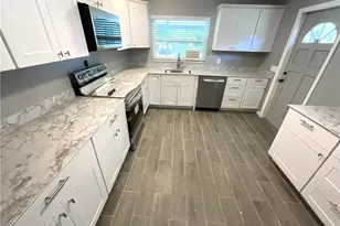 169 Riverview Rd, Fort Myers, FL 33905 - Photo 5