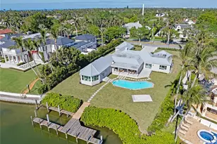 440 Kingstown Dr, Naples, FL 34102 - Photo 29