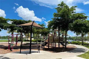 12515 Garibaldi Ln, Venice, FL 34293 - Photo 19