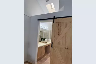 15009 Cloverdale Dr, Fort Myers, FL 33919 - Photo 13