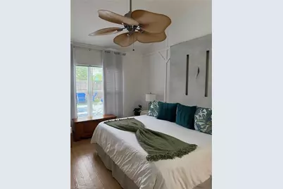 15009 Cloverdale Dr, Fort Myers, FL 33919 - Photo 11