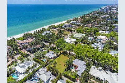 140 2nd Ave N, Naples, FL 34102 - Photo 5