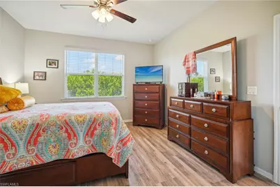 4421 Dutchess Park Rd, Fort Myers, FL 33916 - Photo 15