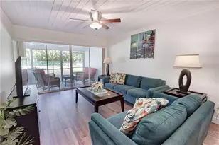 820 Ketch Dr, Naples, FL 34103 - Photo 3