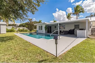 1019 Wyomi Dr, Fort Myers, FL 33919 - Photo 25