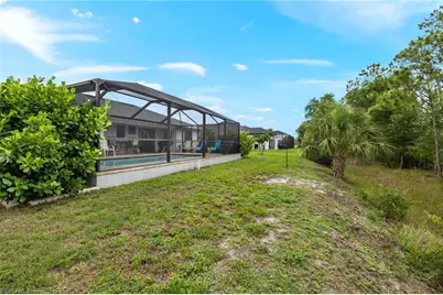 3901 NW 48th Ter, Cape Coral, FL 33993 - Photo 27