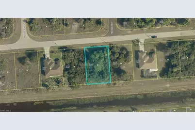 1138 Fontana St E, Lehigh Acres, FL 33974 - Photo 1