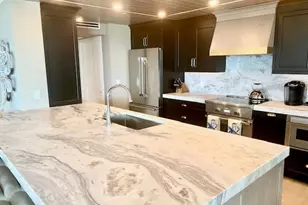 5550 Heron Point Dr, Naples, FL 34108 - Photo 3