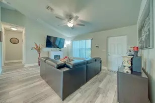 520 Wilmington Pkwy, Cape Coral, FL 33993 - Photo 11