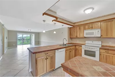 1051 Foxfire Ln #309, Naples, FL 34104 - Photo 7