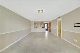 1051 Foxfire Ln, Naples, FL 34104 - Photo 3