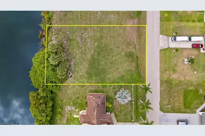 2723 NE 5th Pl, Cape Coral, FL 33909 - Photo 19