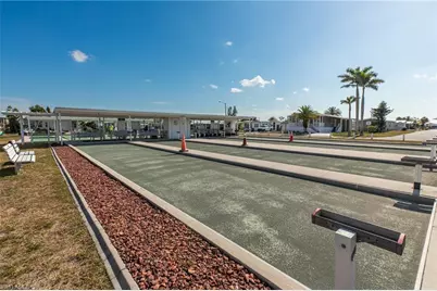 713 Fairmount Dr, North Port, FL 34287 - Photo 5