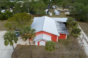 140 Jaycee Lions Dr, Labelle, FL 33935 - Photo 1