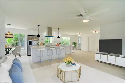 32 Fairview Blvd, Fort Myers Beach, FL 33931 - Photo 11