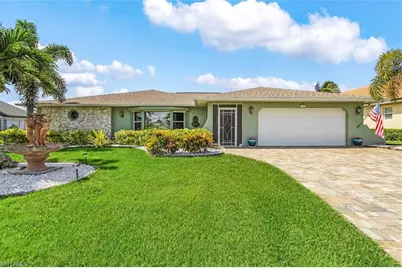 30 SE 10th Ave, Cape Coral, FL 33990 - Photo 9