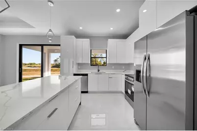 2106 W 18th St, Lehigh Acres, FL 33972 - Photo 7