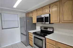 4815 Triton Ct E, Cape Coral, FL 33904 - Photo 5