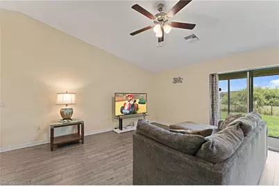 250 Lisette St, Fort Myers, FL 33913 - Photo 17