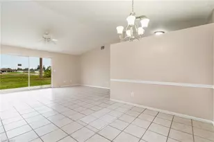 302 NE 10th Terrace, Cape Coral, FL 33909 - Photo 3