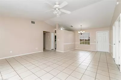302 NE 10th Ter, Cape Coral, FL 33909 - Photo 5