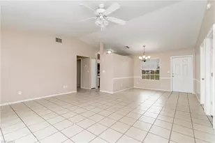 302 NE 10th Terrace, Cape Coral, FL 33909 - Photo 5