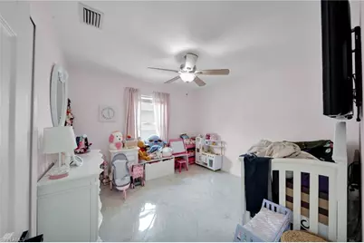 637 SW 9th Ave, Cape Coral, FL 33991 - Photo 23