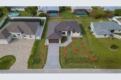 427 SW 21st Ter, Cape Coral, FL 33991 - Photo 41