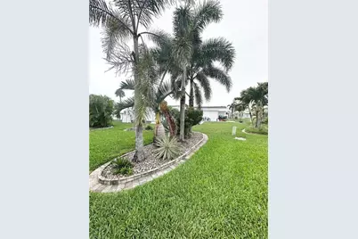 11341 Bayside Blvd, Fort Myers Beach, FL 33931 - Photo 5