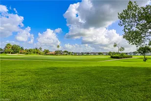 5885 3 Iron Dr, Naples, FL 34110 - Photo 9