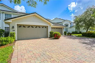 5885 3 Iron Dr, Naples, FL 34110 - Photo 45