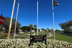 5921 3 Iron Dr, Naples, FL 34110 - Photo 35